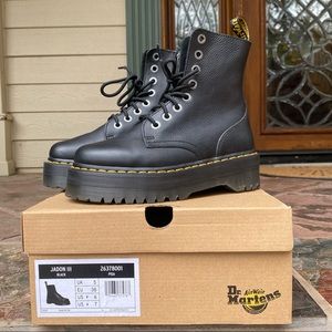 DR. MARTENS - JADON III - Women’s size 7